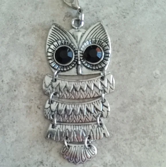 Vintage Large Dangling Owl Pendant - Picture 5 of 9